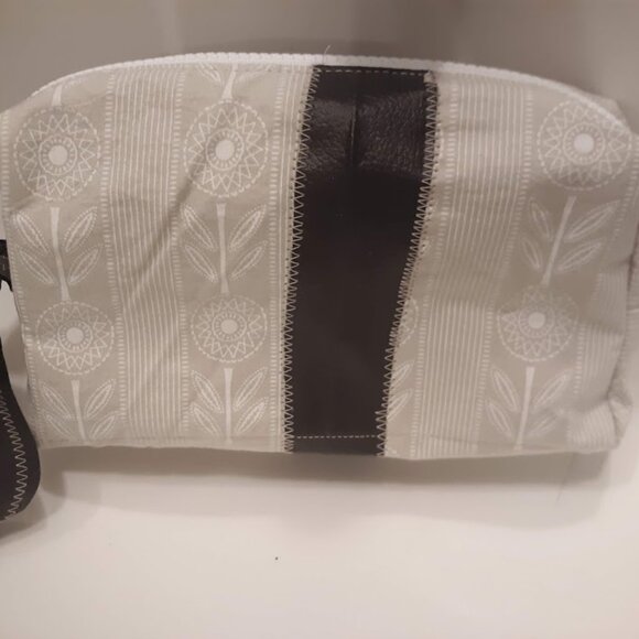 New Dreamcatcher twill Travel bag Clutch Wallet Pouch Wristlet hanging case Gray - Picture 3 of 5